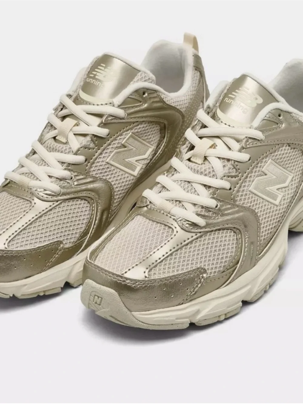 New Balance 530 Women's Metallic Beige/Nude Running Sneakers
